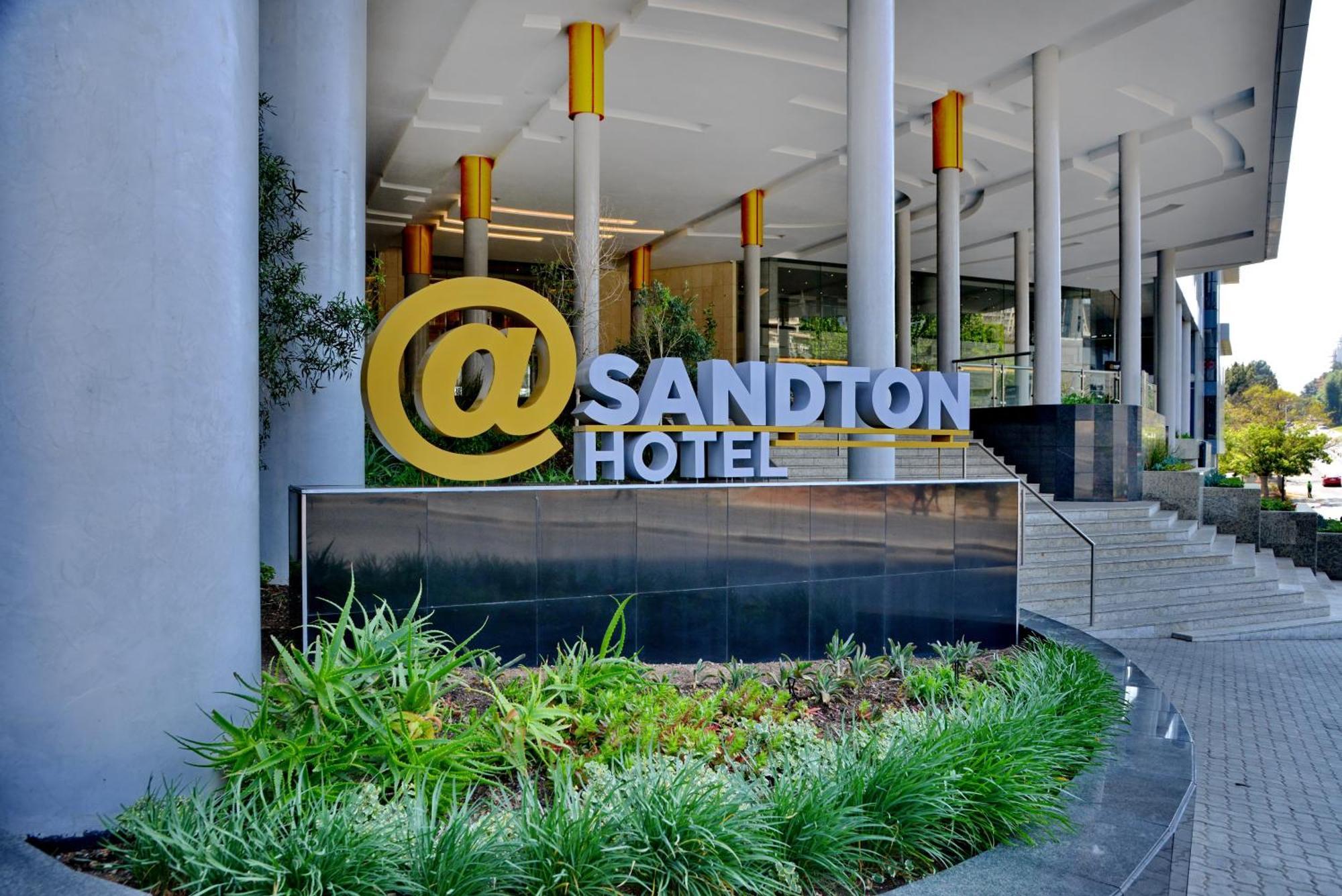 @sandton *